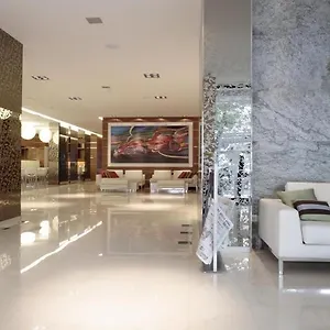 Smy Hotel Bolonha
