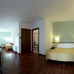 Lux Durante Hotel Milão