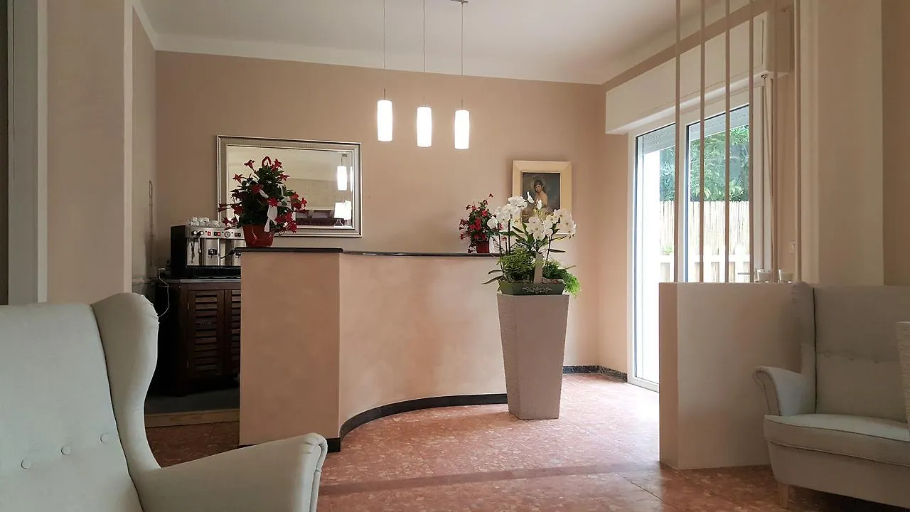 *** Hotel La Locanda Di Gioele Lido di Camaiore Itália
